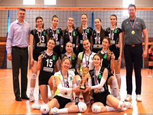 Úspech trnavského ženského volejbalu: B-tím Hit UCM vyhral druhú ligu