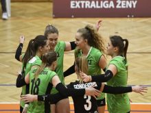Volejbalistky zachránili pre Trnavu extraligu, sťahujú sa na piesok