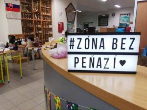 Na gymnáziu vytvoria Letnú zónu bez peňazí, veci poskytnú zadarmo
