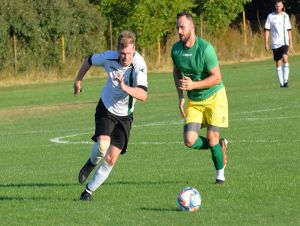 Futbal, 9. liga: Kľačany remizovali so Šulekovom, Bíňovce vyhrali v Trstíne