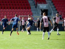 Zamestnanci ŽOS hrali futbal na trnavskom štadióne, turnaj si pozrel aj Vladimír Poór