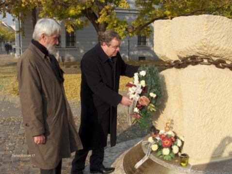 Pripomenuli si udalosti 17. novembra