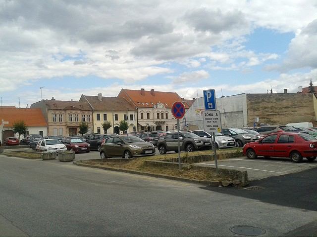 Parkovací dom v centre Trnavy? Na radnici sa touto myšlienkou už zaoberajú