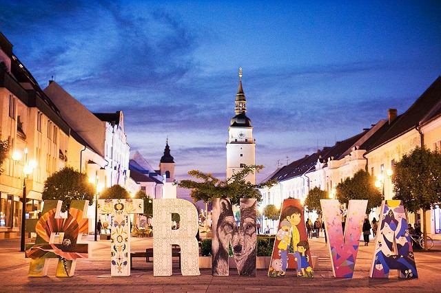 Na pešiu zónu v Trnave sa vráti nápis #TRNAVA