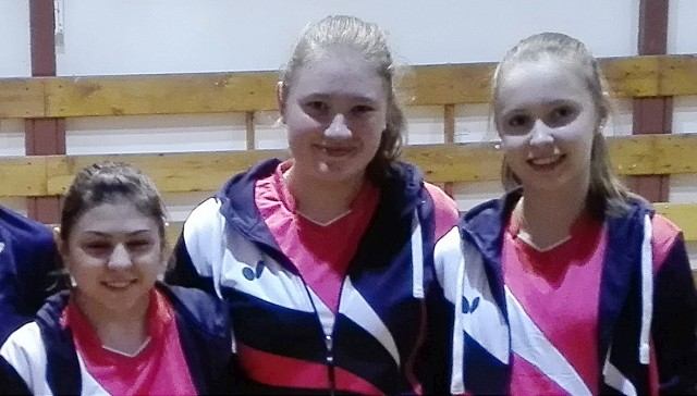 Stolné tenistky Viktórie po polovici súťaže vedú tabuľku