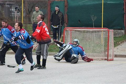 Kátlovská KHL: Alan Uváček strelil Profesionálom desať gólov