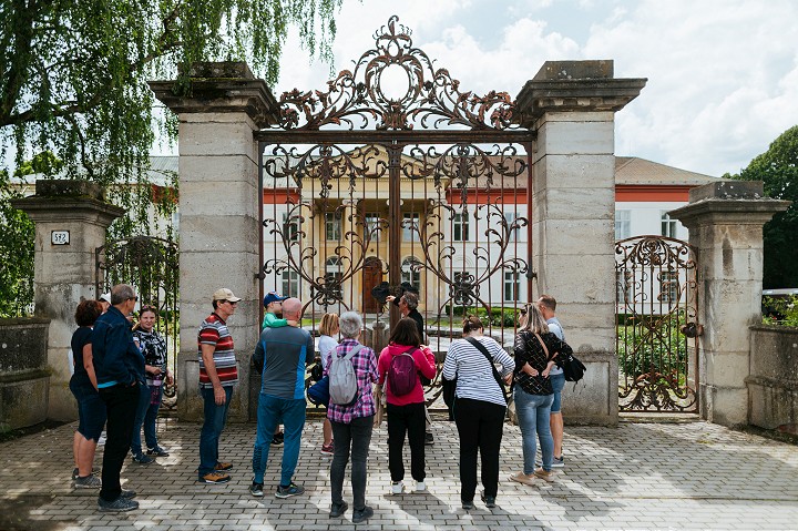 Sedem divov Dolnej Krupej môžu záujemcovia spoznať so sprievodcom