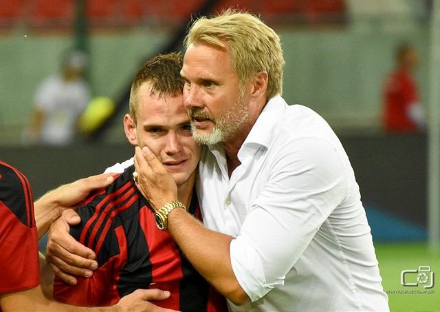 FOTO: Trnava zažila atmosféru ako na nemeckej bundeslige, Mikovič sa neubránil slzám