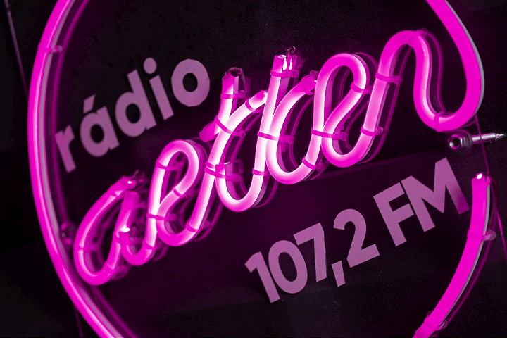 V Trnave začne vysielať nové rádio, stoja za ním trnavskí vysokoškoláci