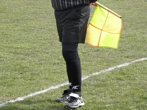 Futbalový rozhodca Mihálik nafúkal, rok si nezapíska