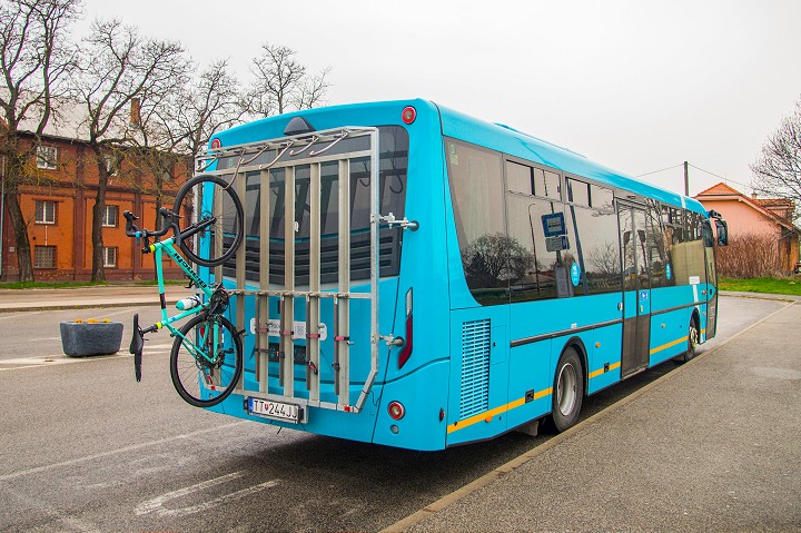 Tam autobusom, naspäť na bicykli: V Trnavskom kraji začína premávať cyklobus