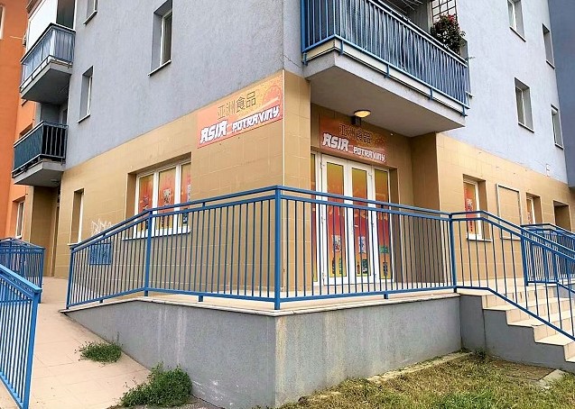 Na Tehelnej ulici otvorili nový obchod, ponúka potraviny z Ázie