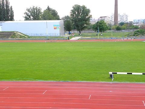 Tribúna na atletickom štadióne bude stáť 410-tisíc eur