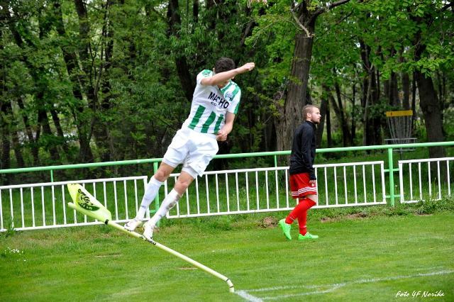 Víťazný víkend Malženíc: Bodovalo áčko aj béčko, Balážik má z oslavy kurióznu momentku