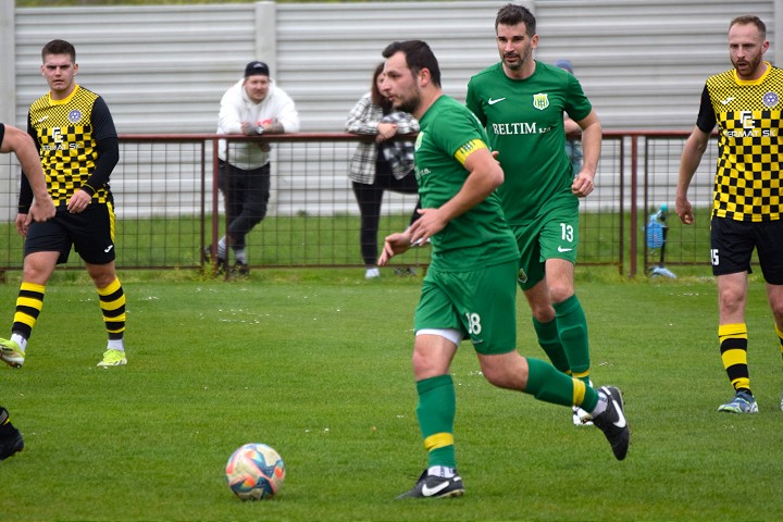 Futbal, 7. a 8. liga B: Zeleneč zdolal Drahovce, Leopoldov bodoval naplno