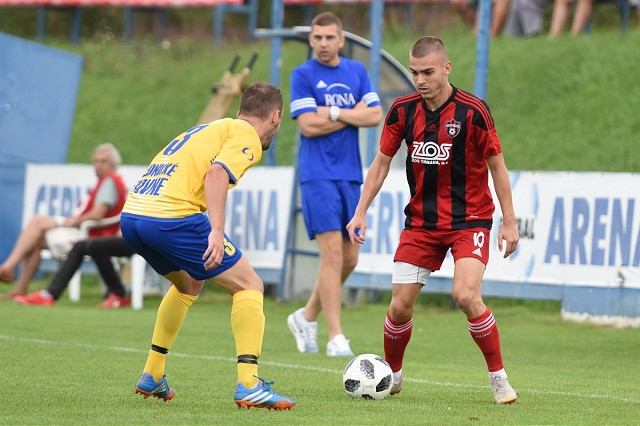 Futbal, 3. liga: Malženice deklasovali Nové Zámky, juniori Spartaka prehrali