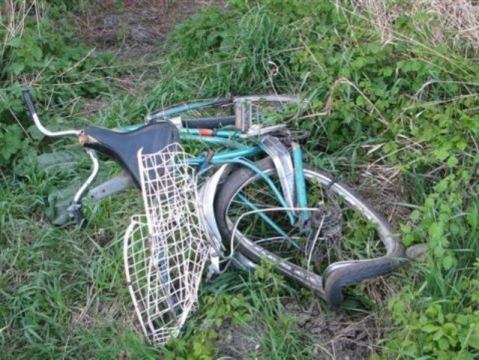 Opitý nezvládol riadenie, zabil cyklistu a z miesta nehody ušiel