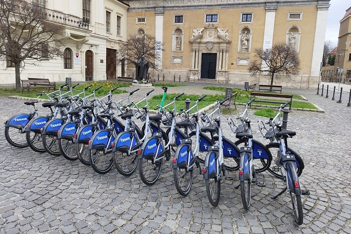 Do ulíc Trnavy pribudli ďalšie zdieľané bicykle, tentoraz bez elektromotora