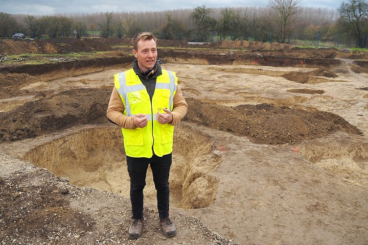 Vo Veľkých Kostoľanoch objavili archeologické nálezy, ukážu ich v novej Bille