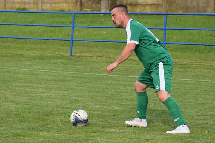 Futbal, 9. liga: Šulekovo naložilo rezerve Brestovian trinásť gólov, Trstín porazil Vlčkovce