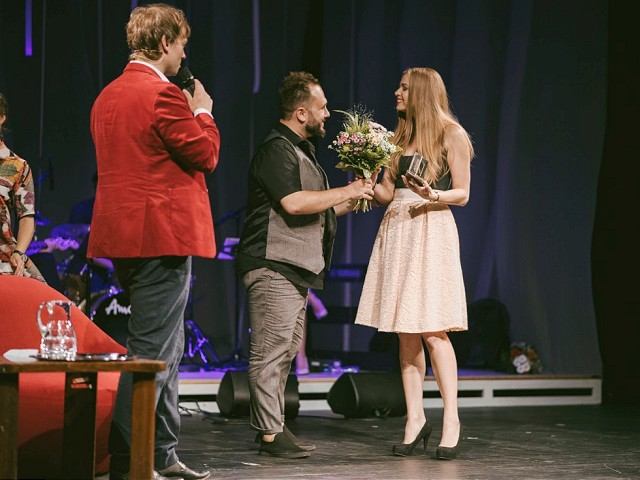 Najlepšie herecké výkony v trnavskom divadle podľa divákov podali Blesáková a Trník
