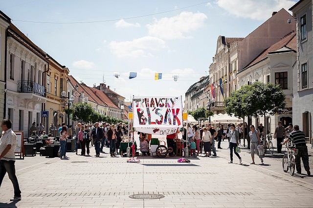 V centre Trnavy bude ďalší blšák, záujemcovia o predaj sa už môžu prihlasovať