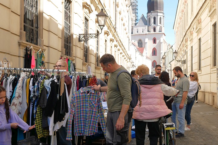 Do centra sa vracia komunitné podujatie Trnavský blšák