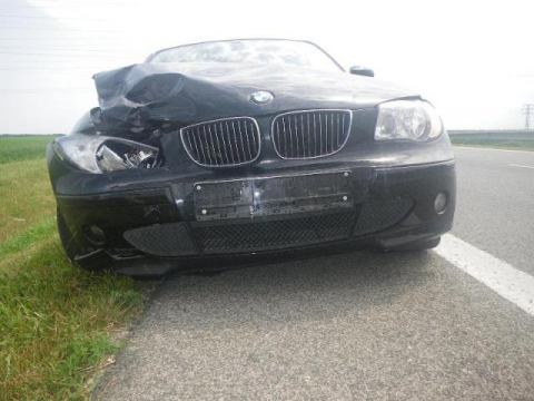 Pri Vlčkovciach zabilo auto človeka, polícia hľadá svedkov