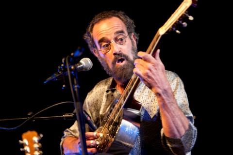 Zomrel kráľ rezofonickej gitary a Dobrofestu Bob Brozman