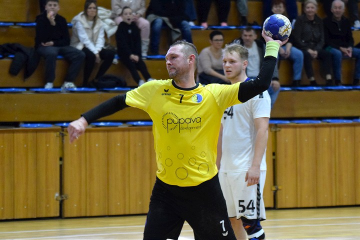 Kam za športom? Doma hrajú hádzanári, Malženice uzavrú druholigovú jeseň