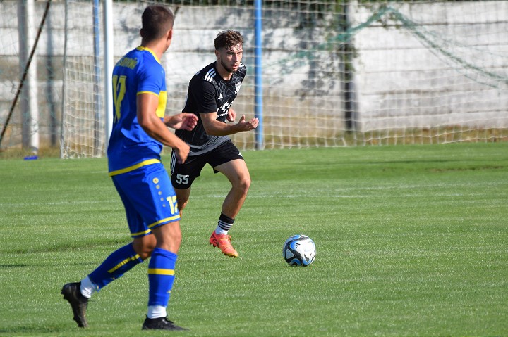 Futbal, 4. liga: Piešťany zabrali proti Jaslovským Bohuniciam, Boleráz lídrom