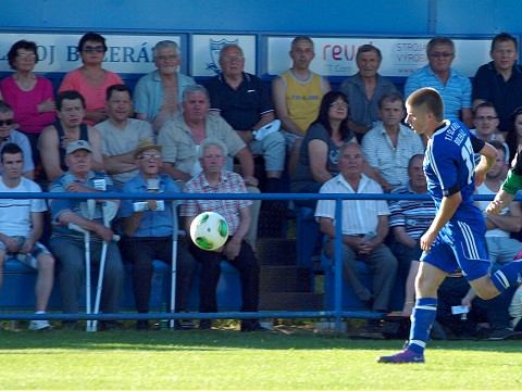 Futbal, 4. liga: Boleráz dal päťku Novej Dubnici, Modranka a Jaslovské Bohunice nebodovali