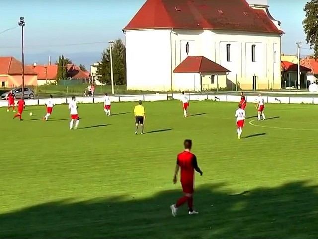 FUTBALOVÁ GLOSA: Najväčší fanúšikovia Hrnčiaroviec sú sestry Nešťastie a Smola