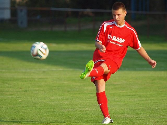 Futbal, 5. liga: Zvončín deklasoval Križovany, Trebatice zaváhali s Krakovanmi