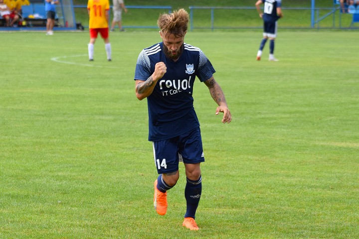 Futbal, 4. liga: Boleráz ďalej naháňa Nitru, Horná Krupá s dôležitou výhrou