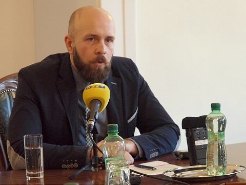 Bročka zbiera podpisy, kandidovať chce opäť ako nezávislý