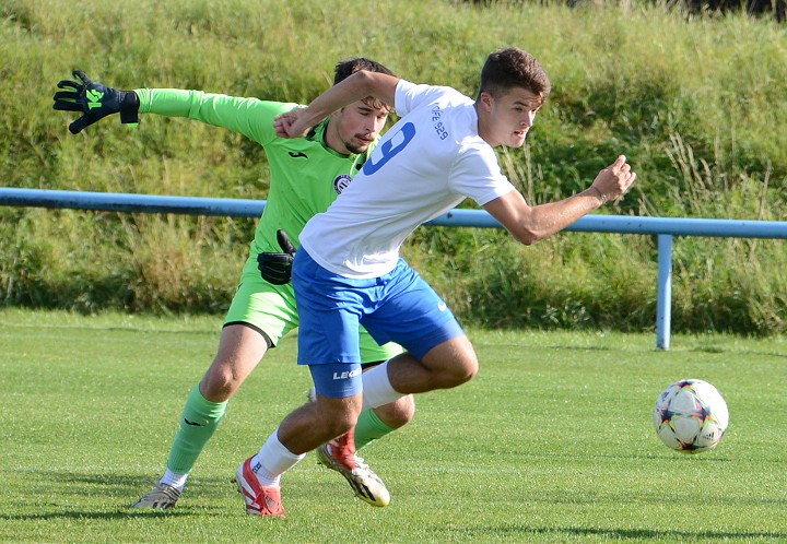 Futbal, 5. a 6. liga: Cífer zdolal Hlohovec a stal sa jesenným majstrom