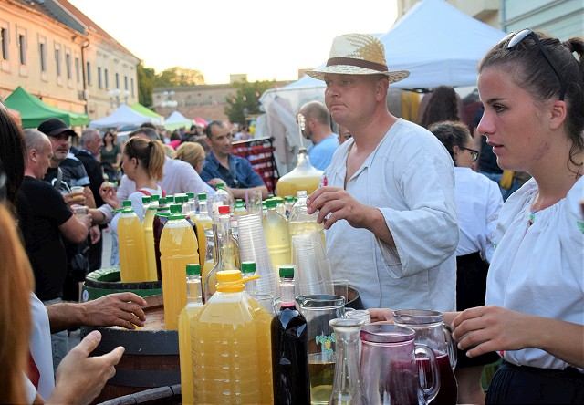 Kam cez víkend? Ťahákom je jarmok v Trnave, burčiak však potečie aj v Cíferi