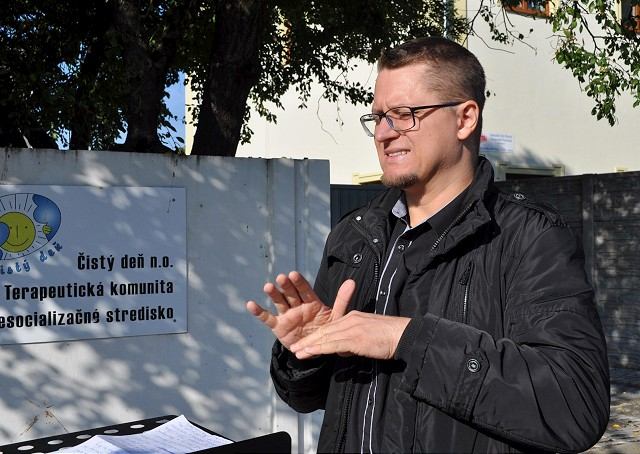 Voľby: Nepočujúci kandidát Jaroslav Cehlárik má námety ako zlepšiť fungovanie kraja