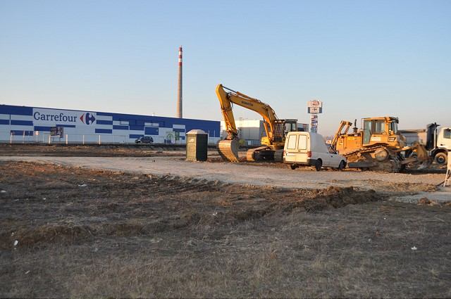 Pri skrachovanom Carrefoure stavajú ďalšie predajné centrum