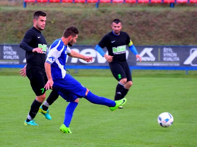 Futbal, 6. liga: Zvončín porazil Siladice, Zavar naplno bodoval v Dechticiach