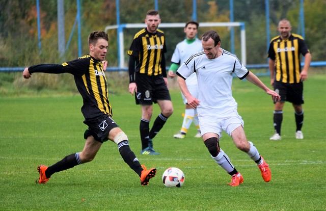 Kam za futbalom? Malženice hostia lídra z Beluše, Modranka privíta Kátlovce