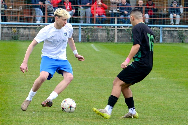 Futbal, 5. a 6. liga: Cífer začal jar víťazne, Vrbové remizovalo s Hlohovcom