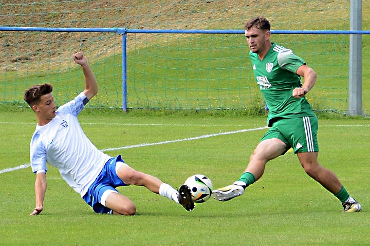 Futbal, 5. a 6. liga: Vrbové uspelo v Hlohovci, Cífer a Horné Orešany začali víťazne