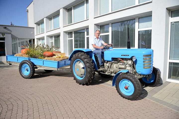 Návštevníkov lákal vyzdobený Zetor, Cíferčania ukázali čaro zo záhradiek
