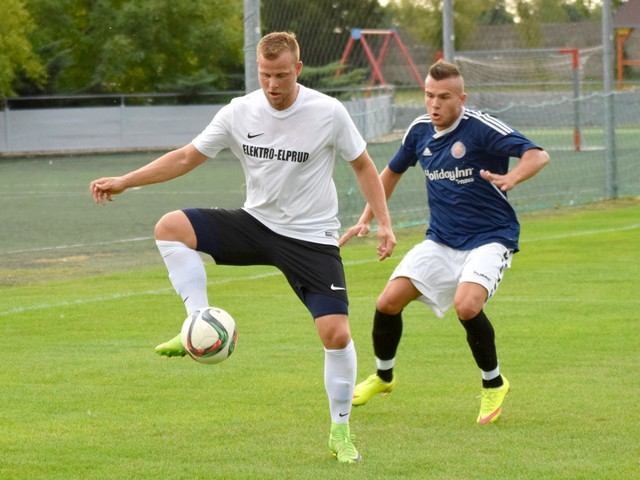 Futbal, 7. liga A: Modranka zdolala Pavlice, Biely Kostol strelil Naháču štrnásť gólov