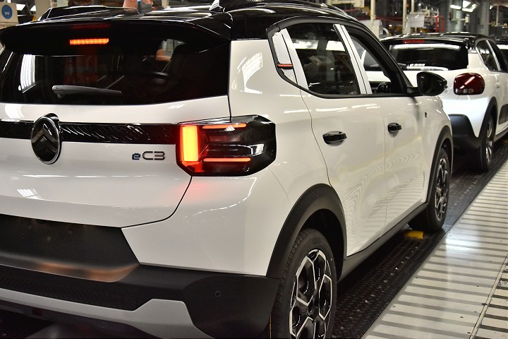 Trnavská automobilka plánuje prijať 1500 zamestnancov, C3 nahradia nové modely