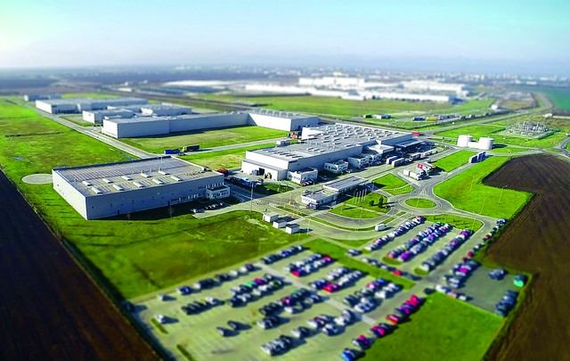 Pri Trnave vznikne 400 nových pracovných miest, firma bude vyrábať aj pre Jaguar