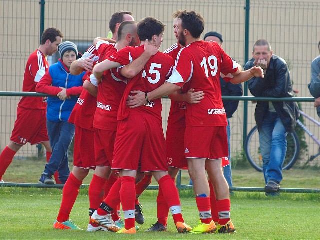 Futbal, OSA: Dechtice remizovali s Bohdanovcami a zaistili si postup