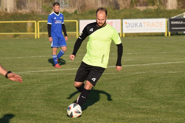 Futbal, 7. liga: Cífer zdolal Bučany, Siladice vyhrali v Maduniciach